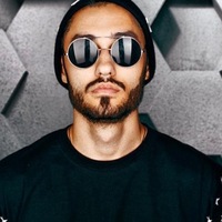 Мот - Бумажный Дом постер